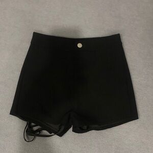 Classic Black High-Waist Bike Shorts